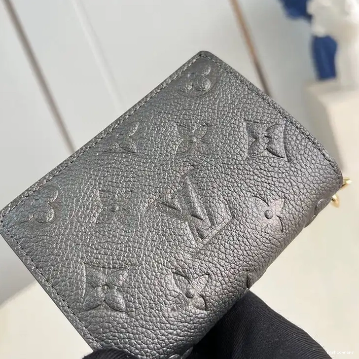 Fashionrepsfam ru Bags LV 2411YA0222 0814